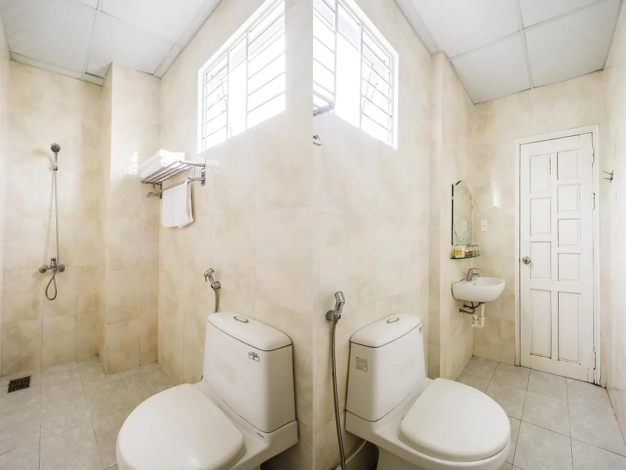 Khach San Gia Tot Da Nang Peaceful Hostel